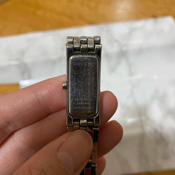 Watch - Picture 3 of 9